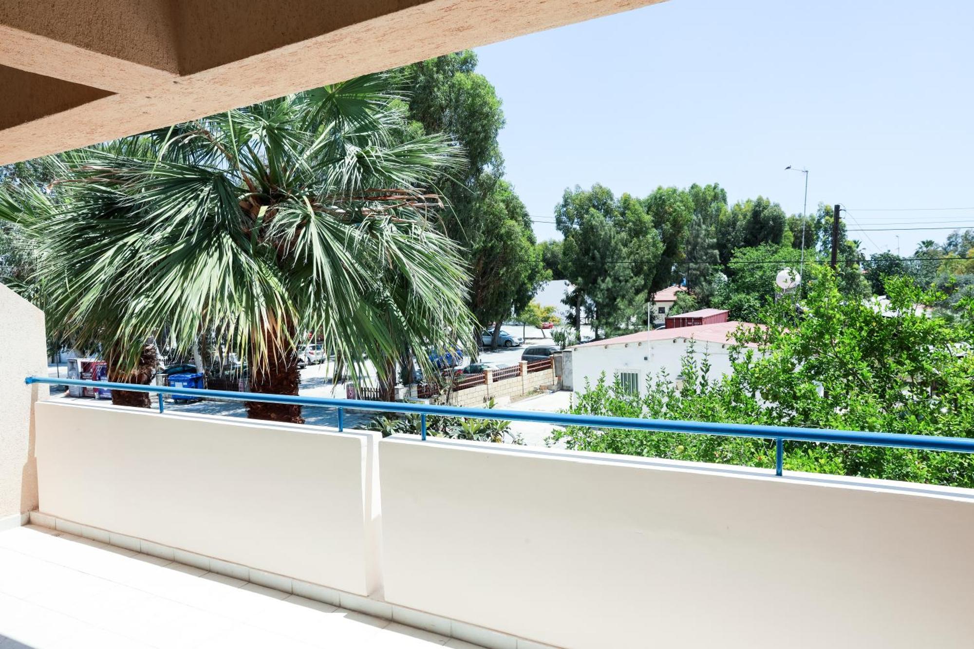 Mackenzie Apartment 101 Larnaca Dış mekan fotoğraf